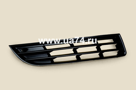 Заглушка туманки правая Volkswagen Passat (B6) 2005-2011 (Тайвань)